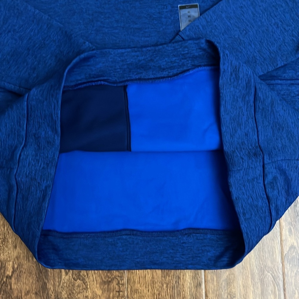 Nike THERMA FIT Hoodie Size M - Picture 8 of 17